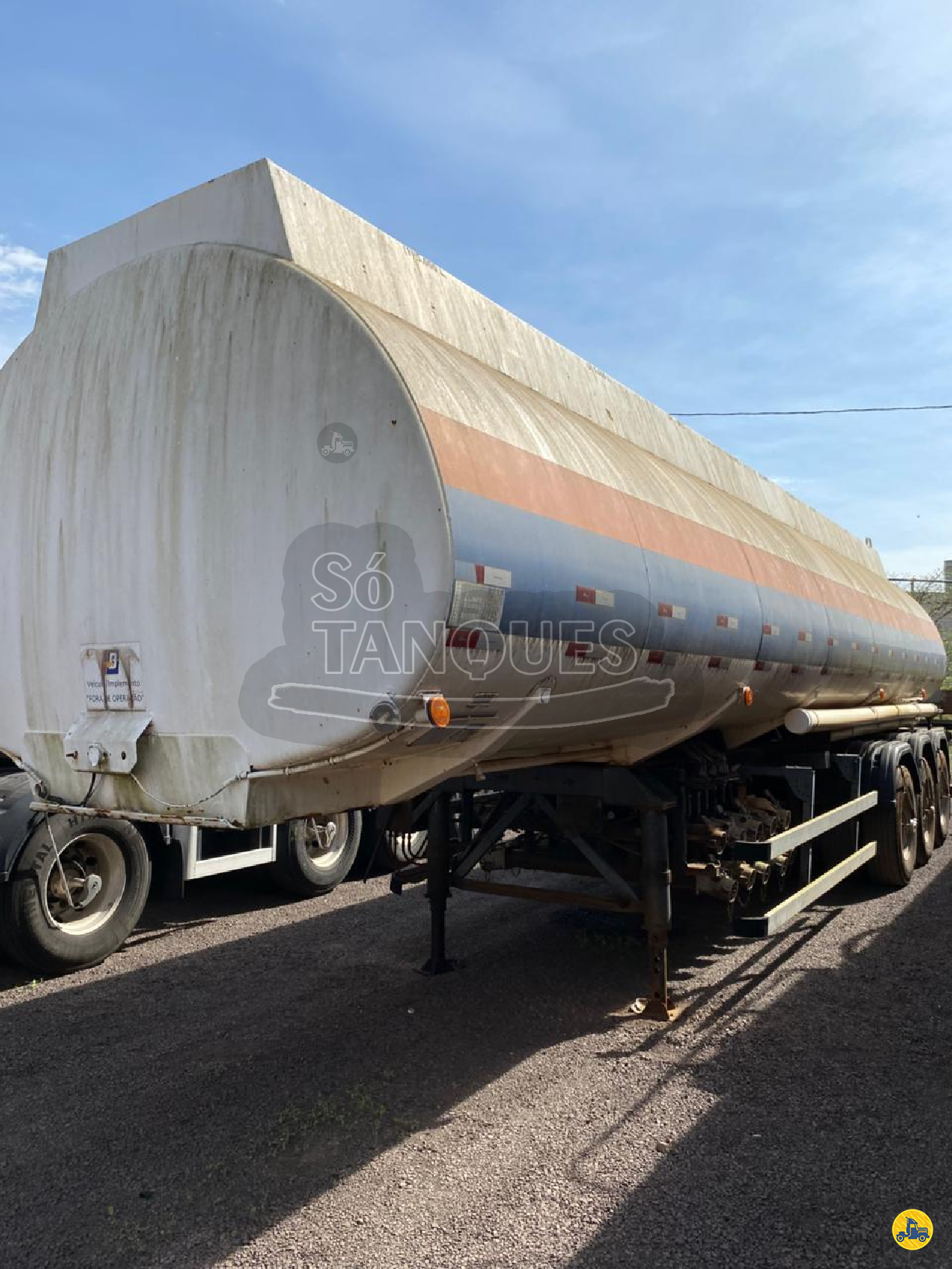 CARRETA SEMI-REBOQUE TANQUE AÇO Só Tanques e Carretas CURITIBA PARANÁ PR